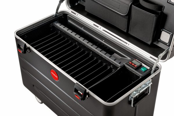 Case i16 CHARGE&SYNC für 16 Geräte, inkl. USB-A auf Lightning / LED-Kabel